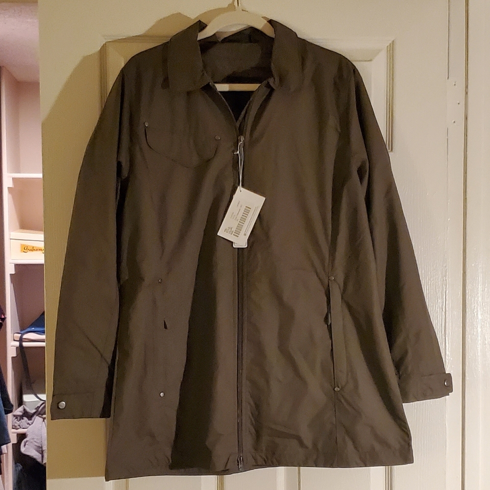 North End: Traveller's Jacket in Dark Oakmoss